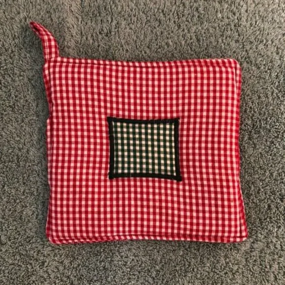 5 Different Winter Themed Pot Holders - Picture 6 of 11